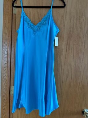 Delicates Blue Satin Chemise Nightgown Large Sleeveless Lace Size Large